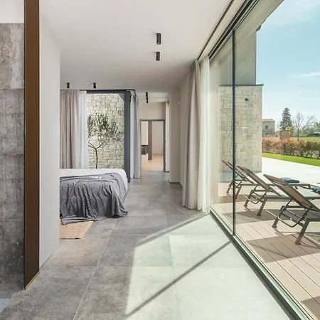 Villa Design Palmeta *