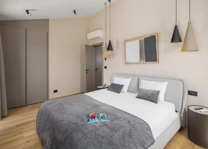 Villa Design Palmeta *